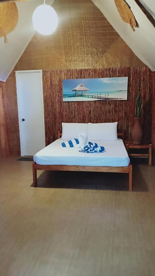 Sol Y Mar Beach Resort General Luna  Zewnętrze zdjęcie